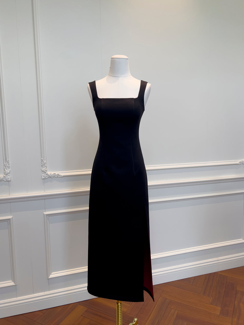 Delulu Side-Slit Red-Bottom Dress